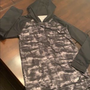 Hooded pullover Sweatshirt